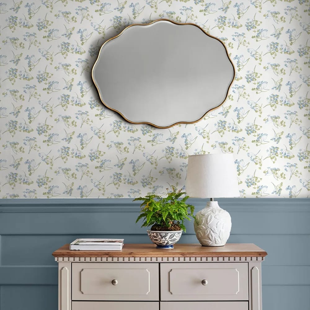 Avonbury Hedgerow Green Wallpaper roomset