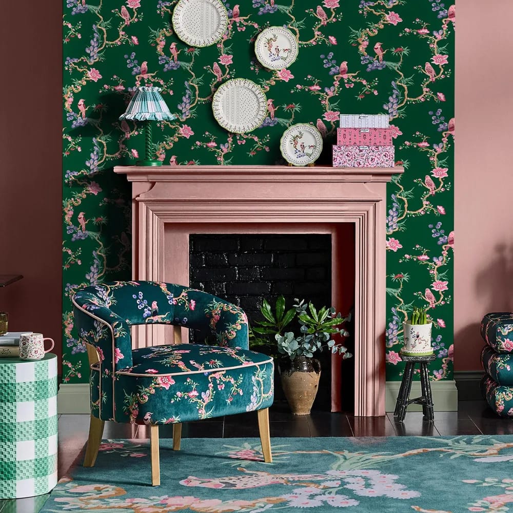 Birds & Berries Emerald Wallpaper roomset