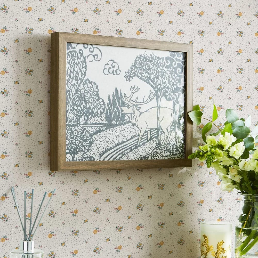 Claudia's Friend Pale Ochre Yellow Wallpaper roomset