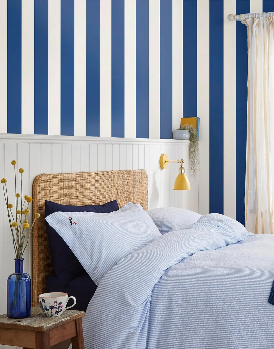 Harborough Stripe Coast Wallpaper roomset