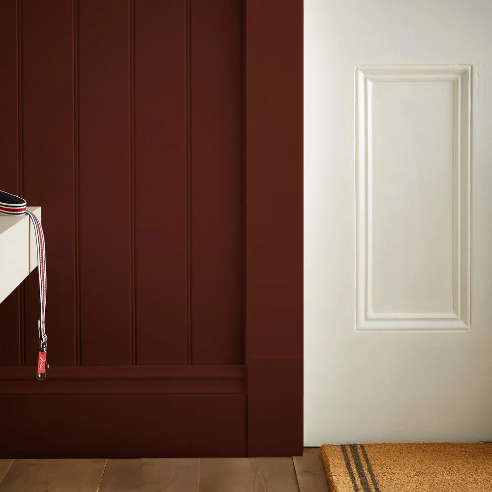 Joules Russett Hide Paint detail 1