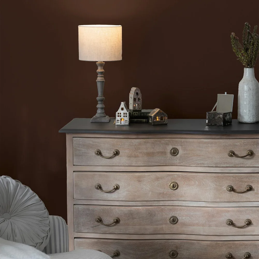 Laura Ashley Chestnut Paint detail 1