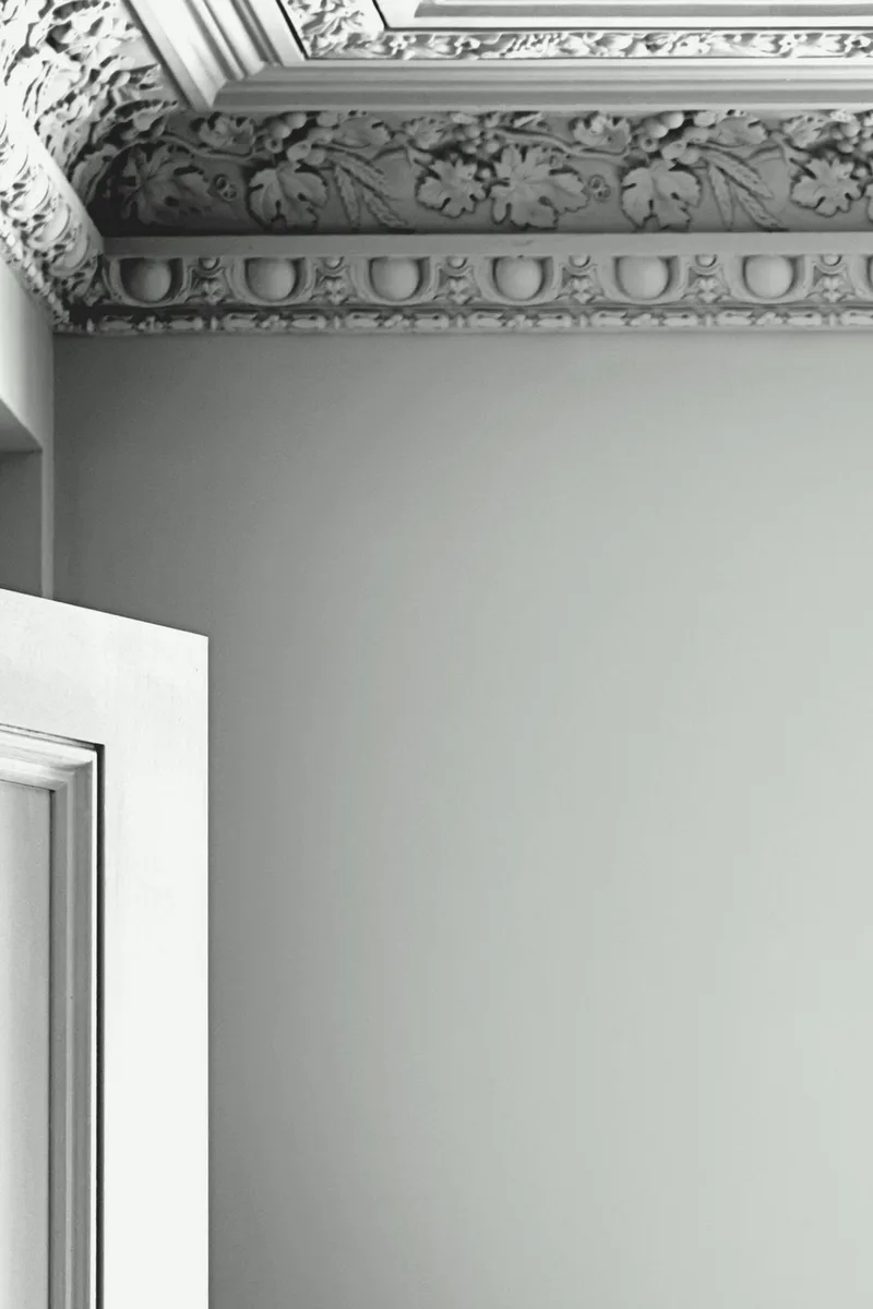 Laura Ashley Duck Egg White Paint detail 1