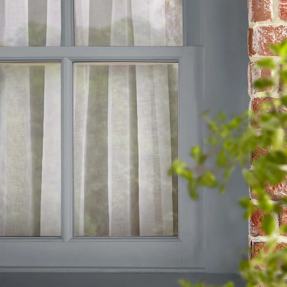 Laura Ashley Pale Slate Paint detail 1