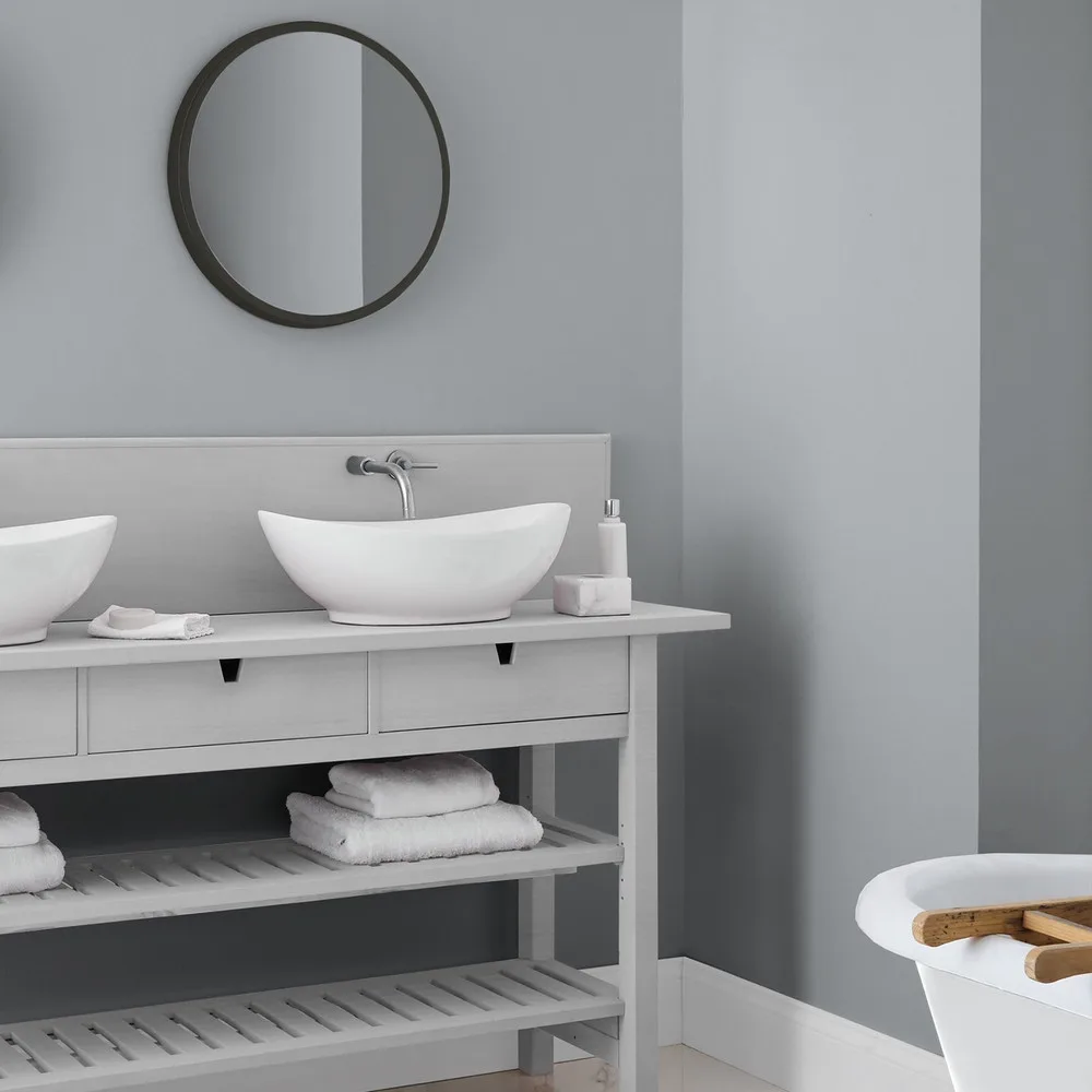 Laura Ashley Slate White Paint detail 1