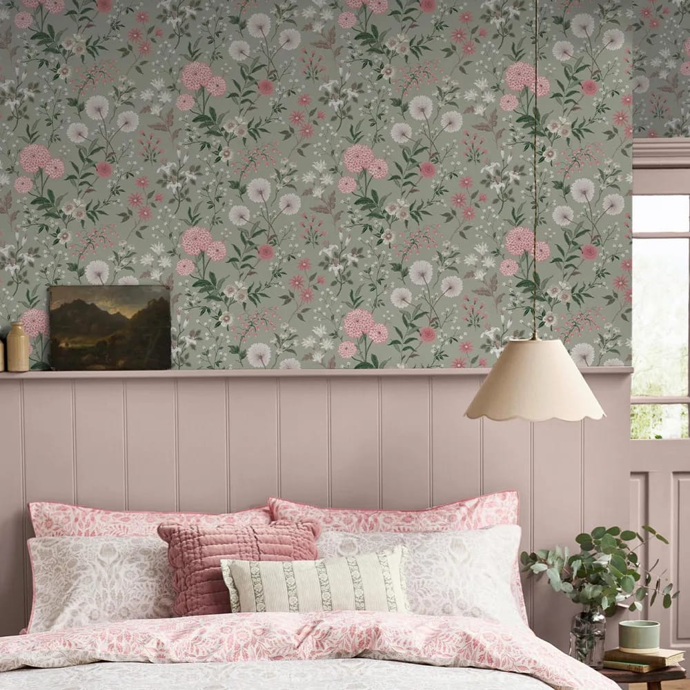 Otterham Garden Pistachio Wallpaper roomset