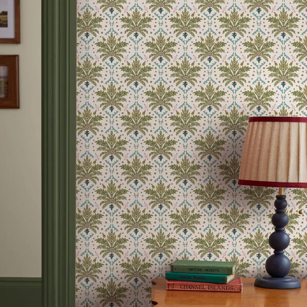 Palm Geo Wallpaper roomset