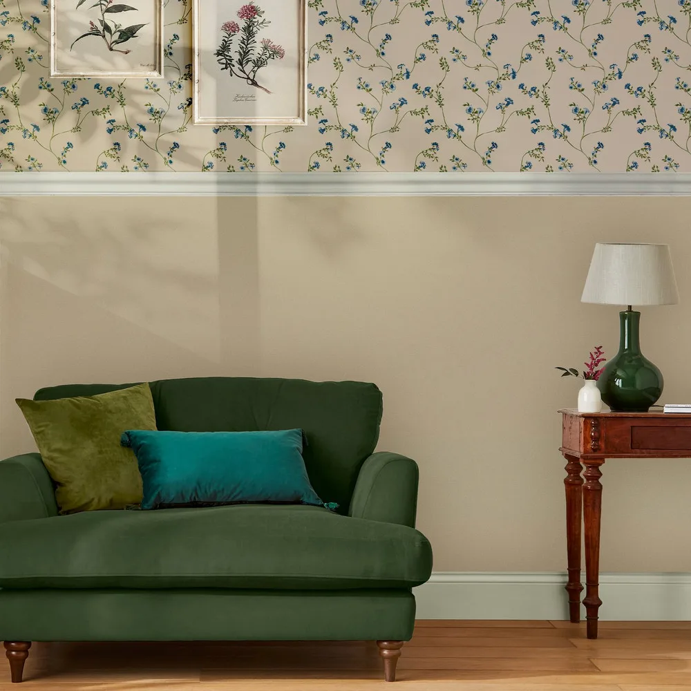 Plain Wallpaper roomset