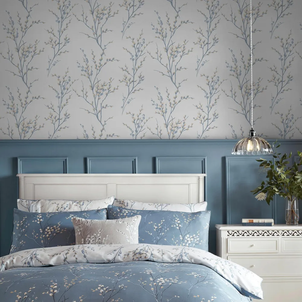 Pussy Willow Seaspray Wallpaper roomset