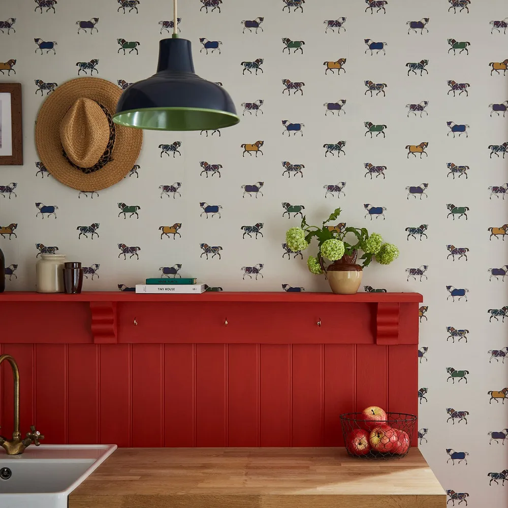 Regal Horse Wallpaper roomset