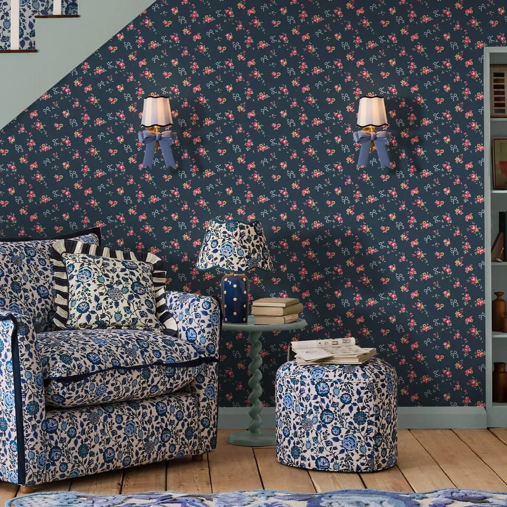 Rose & Bows Navy Wallpaper roomset