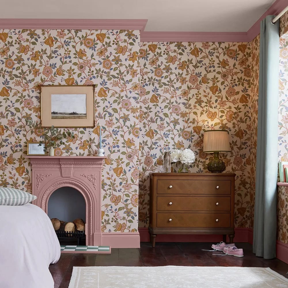 Scot Floral Wallpaper roomset