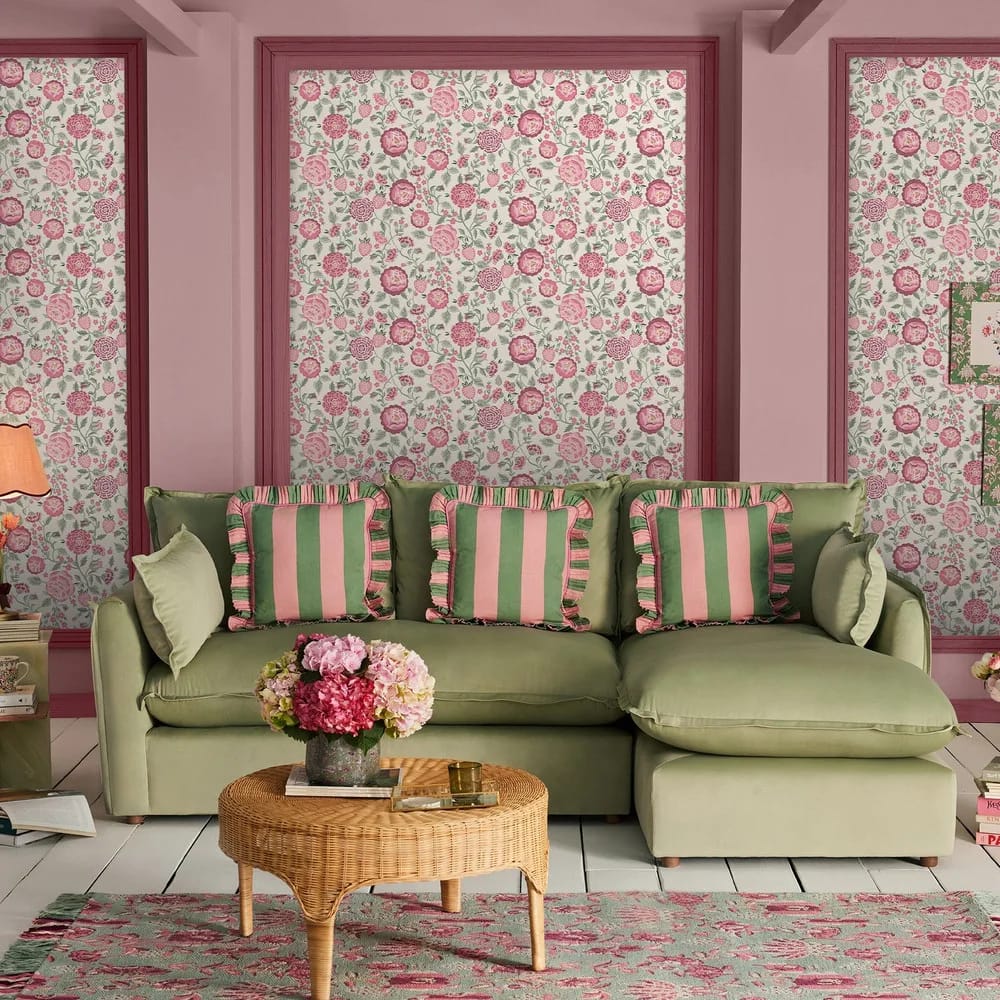 Strawberry Garden Spring Wallpaper roomset