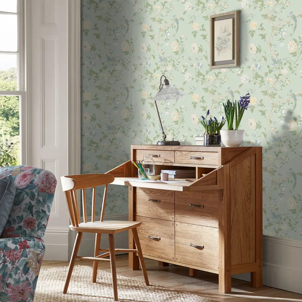 Summer Palace Eau de Nil Wallpaper roomset