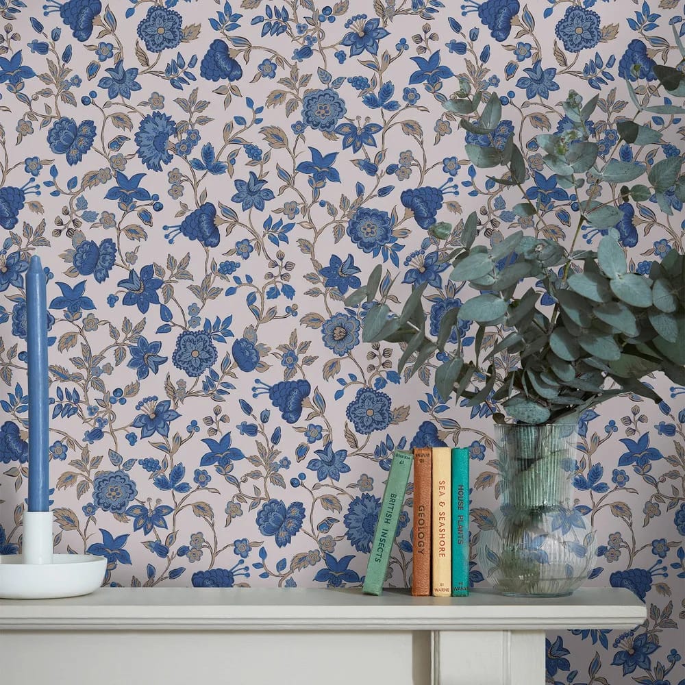Trailing Scot Wallpaper roomset