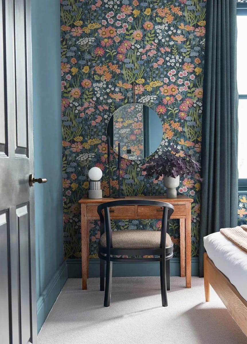 Wallflower Wallpaper roomset